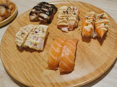 -春笙食堂.丼饭拉面寿司(GOGO新天地店)