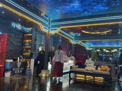 -屋有岛沉浸游戏旗舰店(中山公园店)