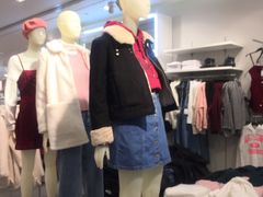 -H&M(天一广场店)
