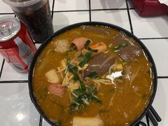 -肥汁米蘭香港米线(长宁来福士店)