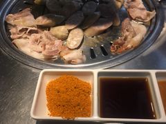 -韩聚屋韩国烤肉餐厅(新北万达店)