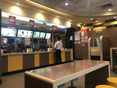 -麦当劳(华融店)