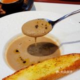 让我看看哪家公司的食堂这么豪横吃牛排~