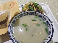-骏阁·全驴宴