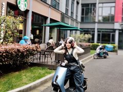 -宜家家居（上海徐汇商场店）-停车场