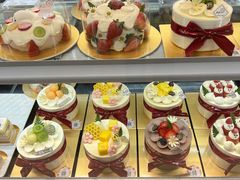 -花花卷卷·鲜食蛋糕(静安久光百货店)