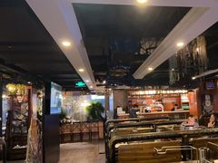 -麦凯伦烧烤·精酿超级工厂店(金桥总店)