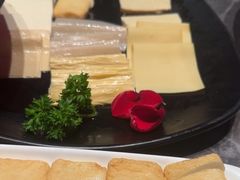 -德天肥牛海鲜火锅(城西银泰店)