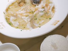 -渔语鱼酸菜鱼新川菜(来福士店)