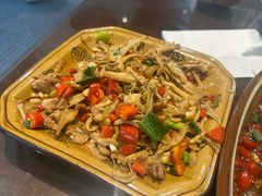 -朗妈私房菜(婺女州店)