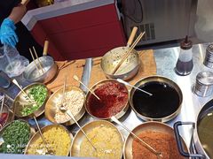 -研卤堂香糯热卤(青秀航洋城店)