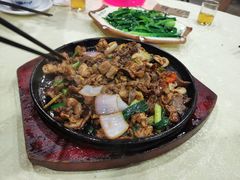 -标记美食新鲜猪杂(兴南大道店)