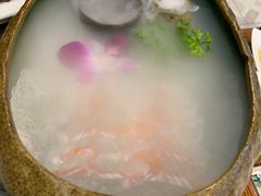 -景明轩•养生酸汤鱼火锅 云贵鲜菌 现舂野果酸汤(王寨小区店)