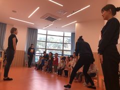 -小门牙好性格托育(北外滩中心)