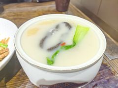 -魁盛居百年鲁菜馆(县西巷店)
