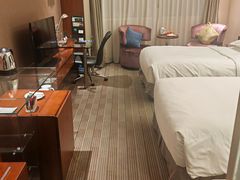 -上海浦东假日酒店