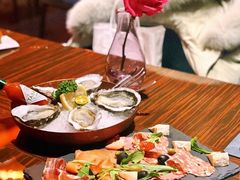 进口鲜活生蚝-YUE·6·西式融合餐厅(外滩六号店)
