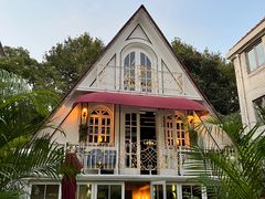 -弦月窗LUNETTE BY AMANDA(复兴路店)