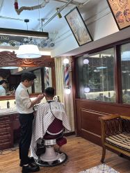 -BarberKiNG男士理发馆Barbershop