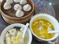 -笑来喜馄饨小笼工坊(通扬路店)