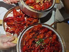 -巴厘龙虾·榜首油焖大虾(音乐学院·沿江酒馆店)