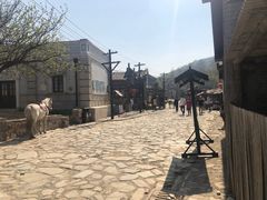 -清风小镇闯关东影视基地