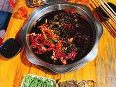 -李记串串香(李子坝店)
