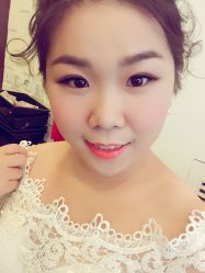 -上花轿婚纱摄影