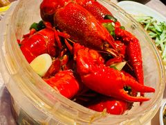 -肥肥虾庄·金牌油焖大虾(汉街SKP店)
