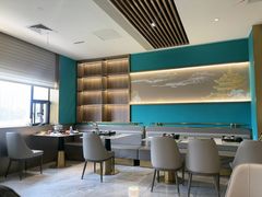 -金马门国际美食百汇(珞喻路店)