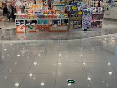 -万达广场(临港店)