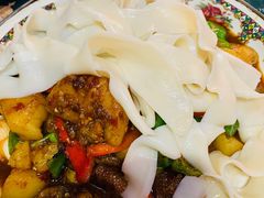 新疆大盘鸡-啊臻味道米粉·五月花儿(沙嘴店)