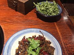 -受气牛肉·耙牛肉火锅(水晶郦城店)