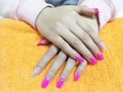 悠大宝的美甲店-anni美甲店