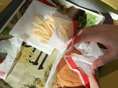 -麦当劳(津南吾悦广场店)