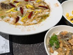 -渔语鱼新川菜Bistro(万象天地店)