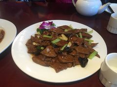 -牟传仁饭庄(星海店)