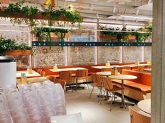 大堂-老乡鸡(上海白玉兰广场店)