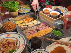 -张牌牌·东北烤肉小吃市集(金楠天街店)