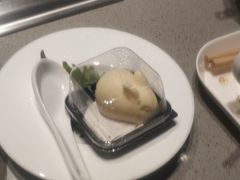 -海底捞火锅(金山百联店)
