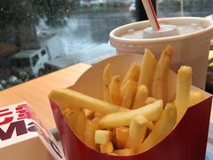 -麦当劳(伟城广场店)