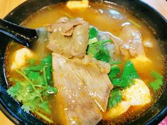 油豆腐牛肉粉丝汤（咖喱）-小杨生煎(黄河路店)