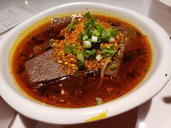 -渝是乎酸菜鱼(龙旗购物中心店)