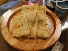 葱油饼-95号酱骨·一块豆腐(展春园西路店)