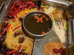 潮货鸳鸯锅|现炒锅底-雾都渣渣火锅(南城智汇城店)