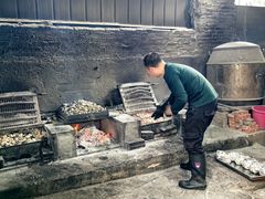 -红旗山庄(圭峰山店)