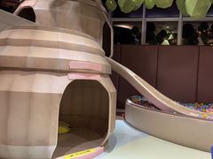 -水桶王国主题餐厅·聚会·生日派对·亲子活动·家庭套餐(亚龙湾希尔顿店)