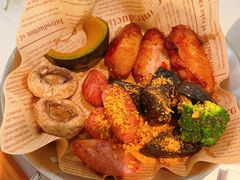 -ins森林童话餐厅coffee&bistro