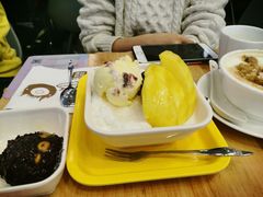 -满记甜品(荟聚购物中心店)