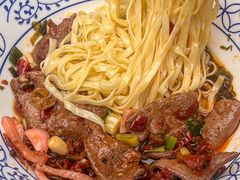 -李与白包子铺(桐梓林店)